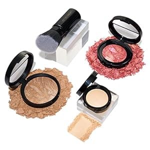 Get your glow on with LAURA GELLER NEW YORK Full Complexion Kit (4 PC)! 💫 T