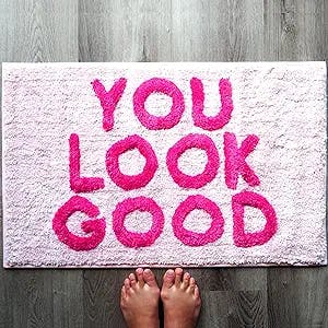 Bathroom Bling: You Look Good Bath Mat Review